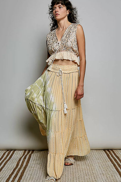 POL Shimmer Pattern Deep V Tie Front Tassel Ruffle Hem Sleeveless Crop Top