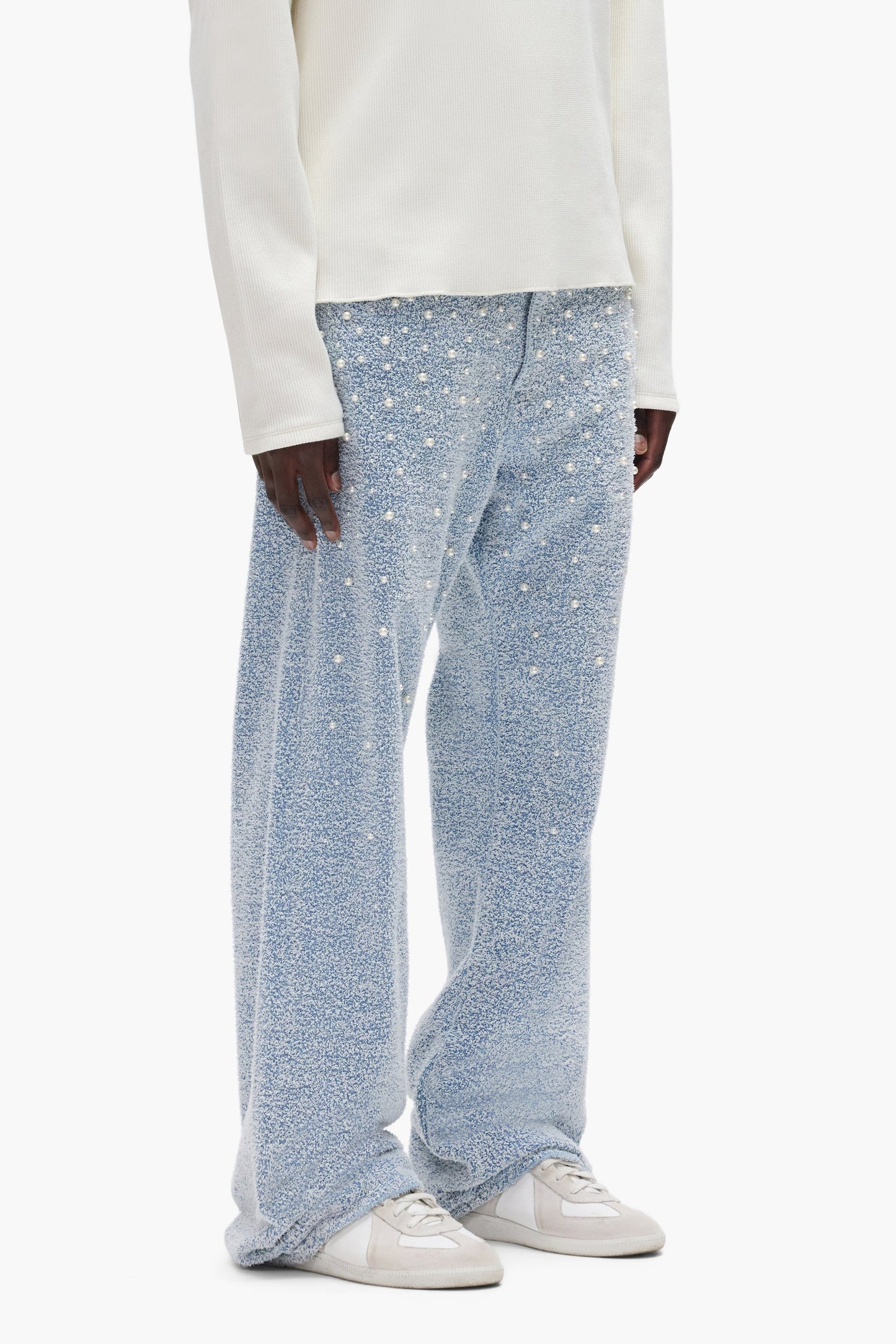 P018 Textured Pearl