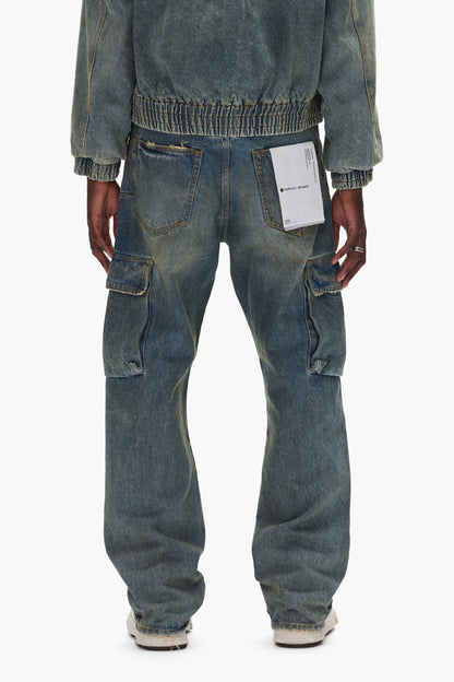 P011 Vintage Cargo