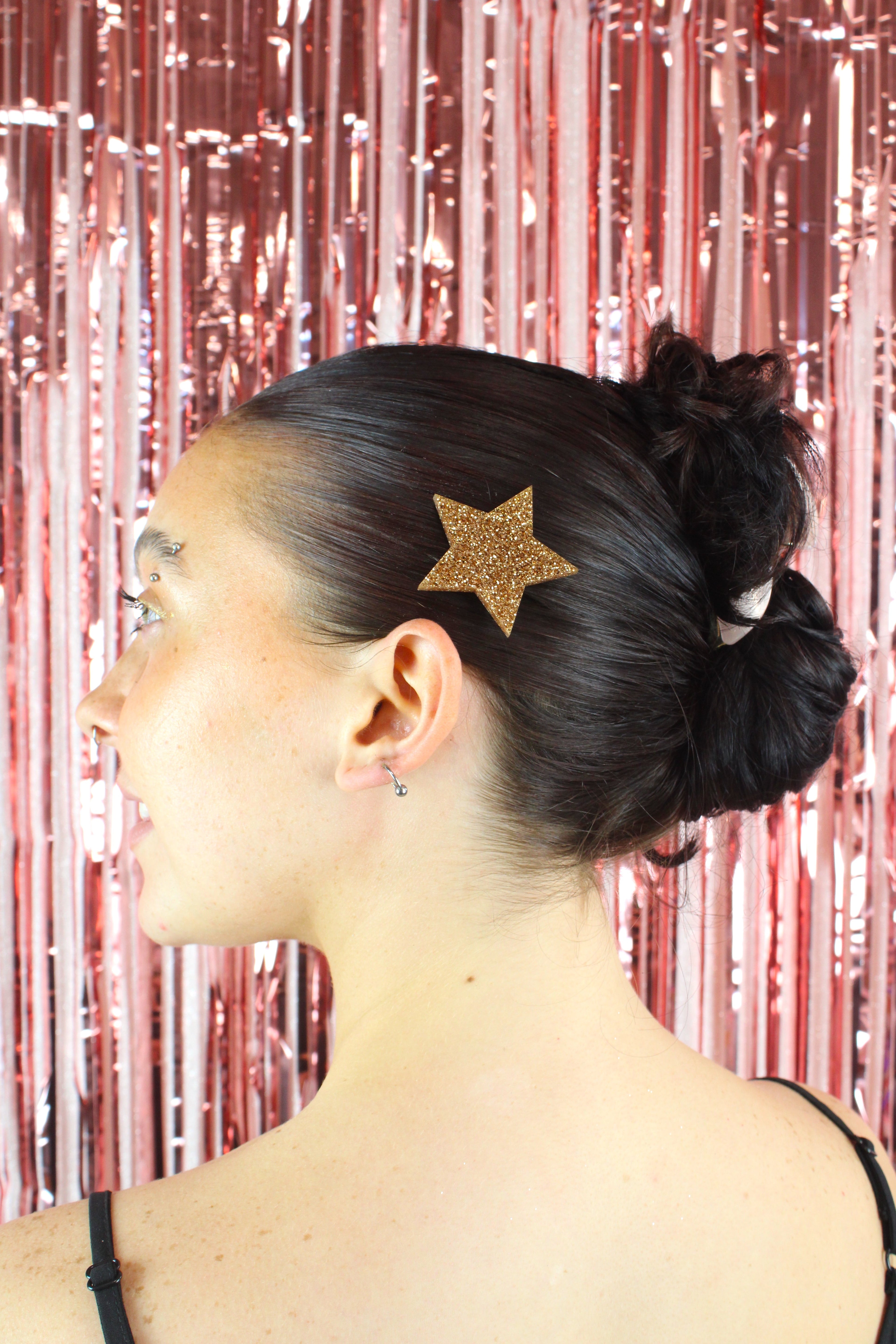 Gold Glitter Single Star Hair Clip