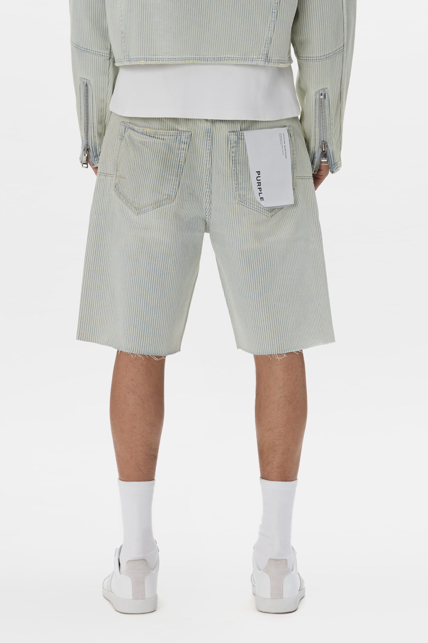 P059 Hickory Short