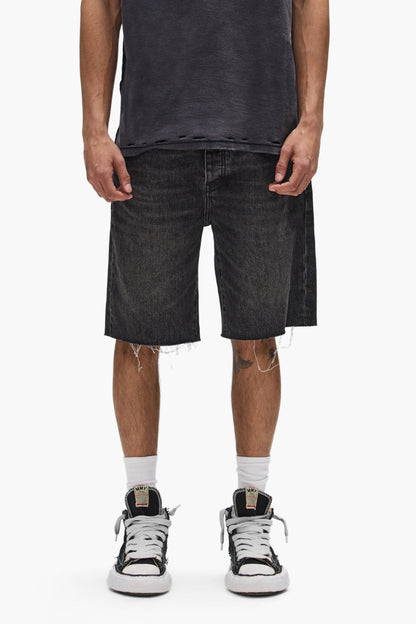 P059 Kamari Short