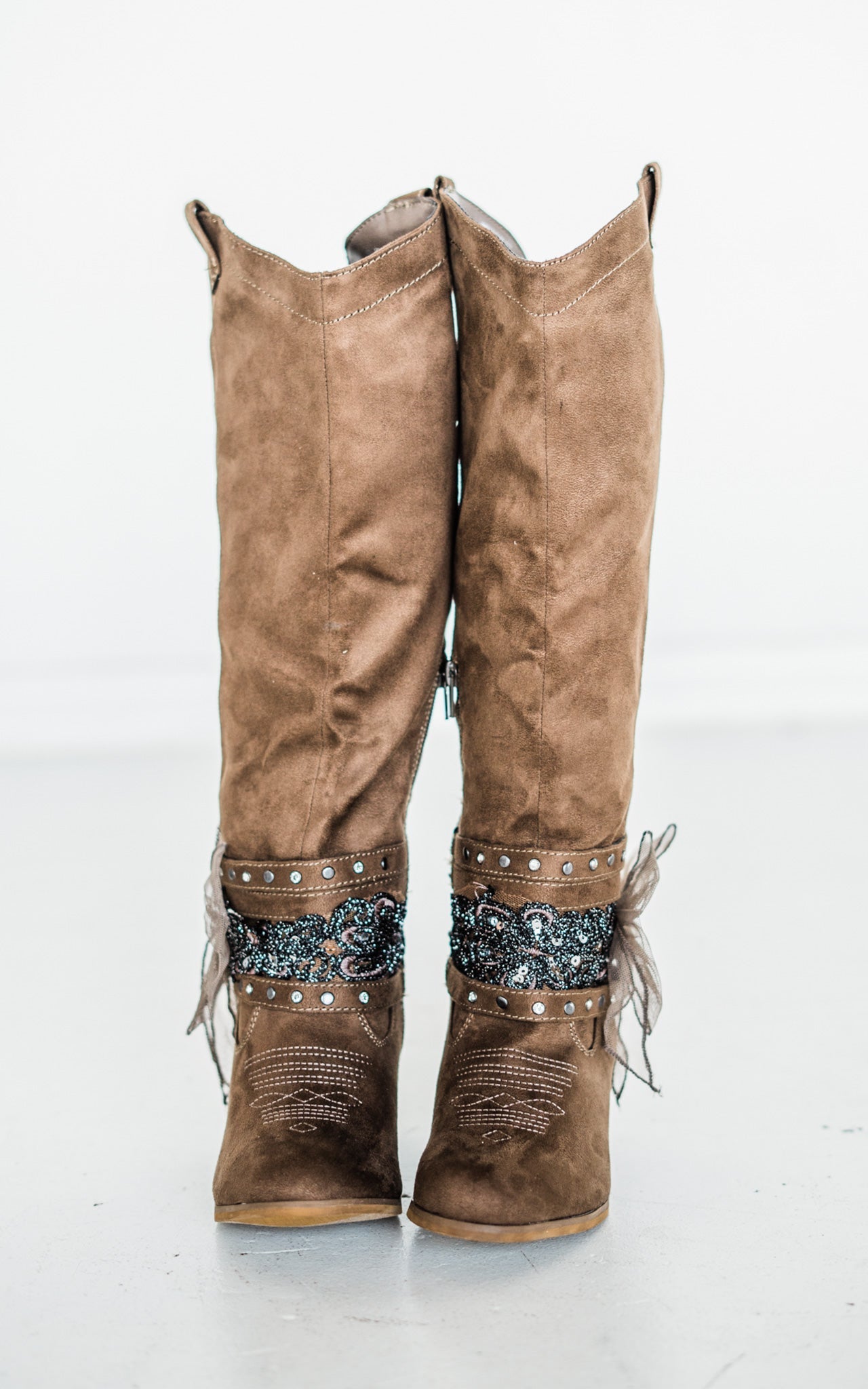Lush Boot in Taupe