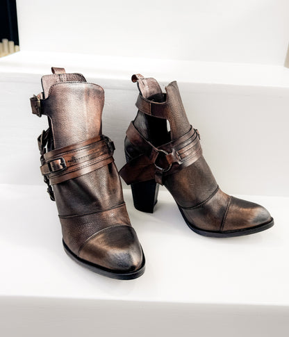 Shelia Boot in Tan